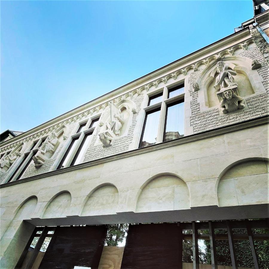 Aux Clefs Des Sacres - Dans Un Hotel Particulier Situe Rue Du Marc - Reims - Hyper Centre Forum Mairie Boulingrin Exteriör bild