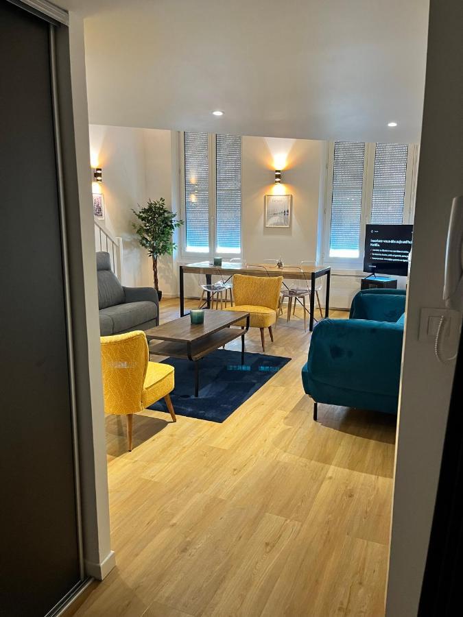 Aux Clefs Des Sacres - Dans Un Hotel Particulier Situe Rue Du Marc - Reims - Hyper Centre Forum Mairie Boulingrin Exteriör bild