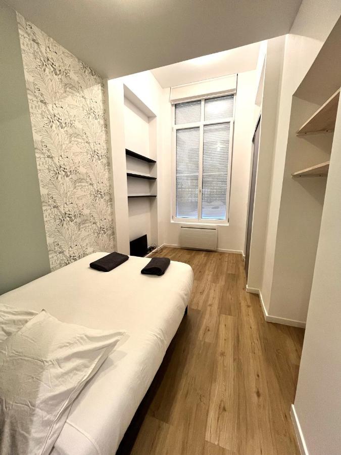Aux Clefs Des Sacres - Dans Un Hotel Particulier Situe Rue Du Marc - Reims - Hyper Centre Forum Mairie Boulingrin Exteriör bild